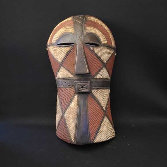 Songe Hand-Carved Vintage Wooden African Mask - Picture 1 of 3